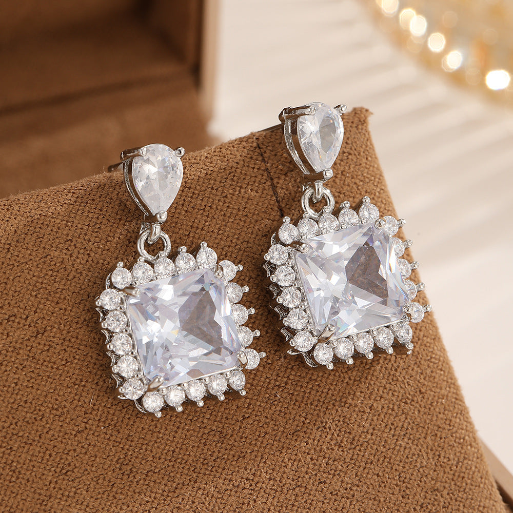 European And American Style French Minimal Luxe Square Zircon Earrings